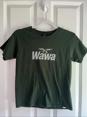Gildan Heavy Cotton Crewneck Tee in Olive Green